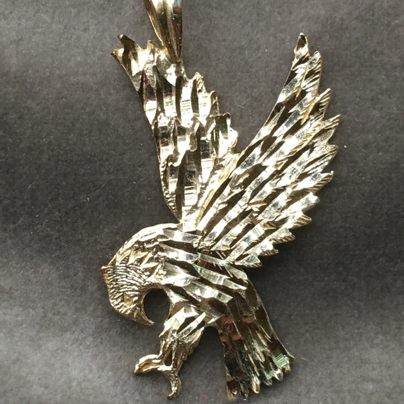 14k gold eagle pendant - Picture 2 of 9